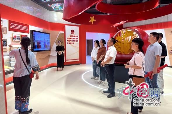 湖南泸溪：文润同心 画大最美“同心圆”