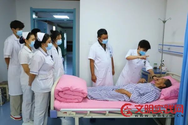天津医疗专家赴于田开展援疆行动 助力提升医疗服务水平