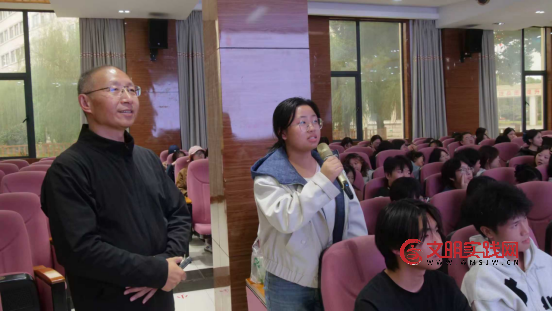 “益心赣”青春守护计划走进江服:爱的语言直抵心灵,让沟通之道可说可行 image.png