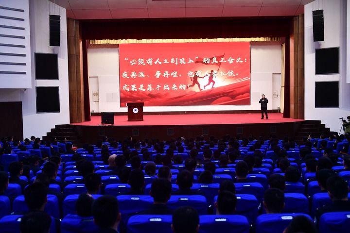 突破“卡脖子”技术的底气从何处来——首都产业一线科技人才走进高校见闻