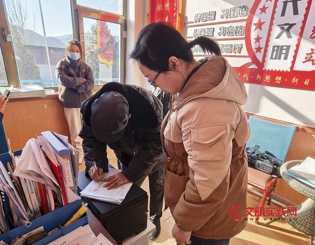 冬日送温暖 真情暖人心——灵丘县残联开展“国际残疾人日”走访慰问活动