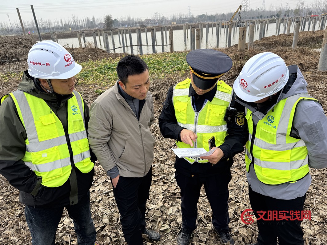 连徐支队第五大队:释法明理破认知盲区 服务前置止涉路施工违规风险 连徐支队第五大队:释法明理破认知盲区 服务前置止涉路施工违规风险