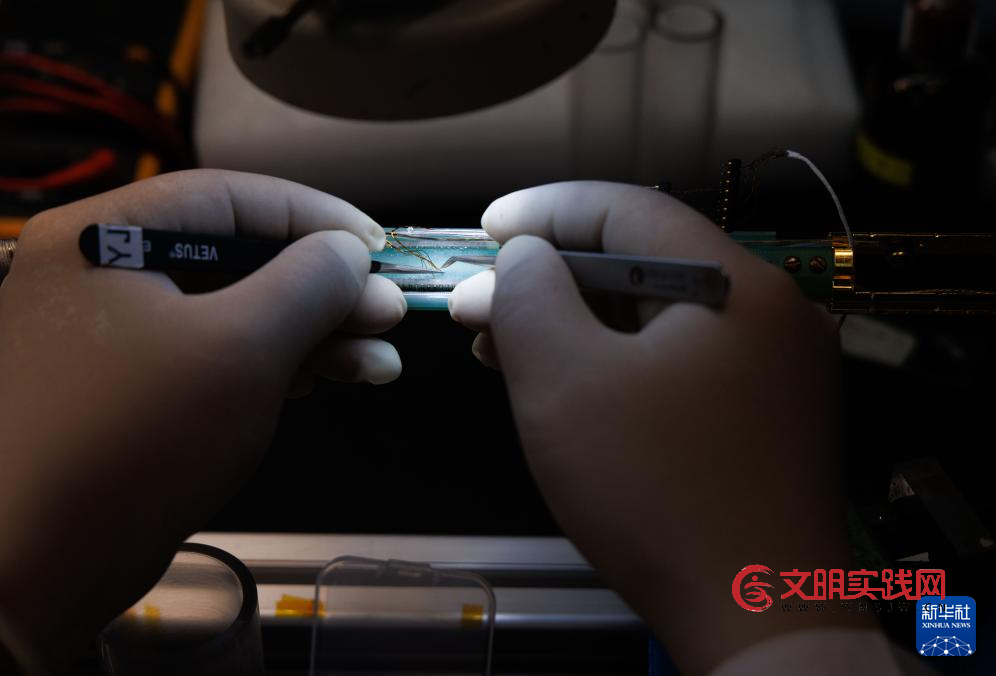 我国全超导用户磁体取得重大突破