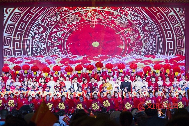 金马贺岁 灵韵呈祥——2026灵丘县春节联欢晚会圆满落幕 微信图片_20260211191506_335_680.jpg