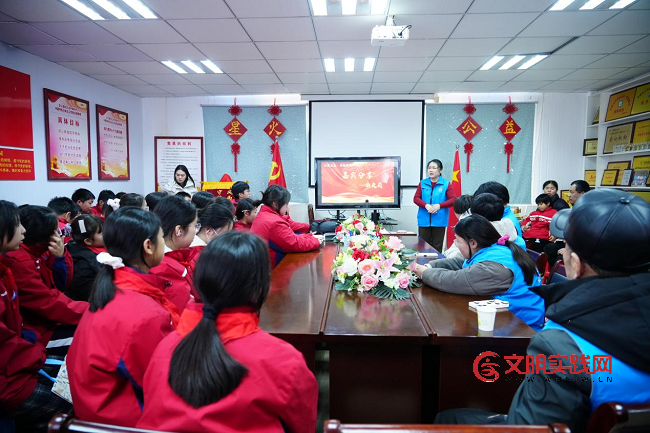 翰墨传情暖新春 少年公益践初心 翰墨传情暖新春 少年公益践初心