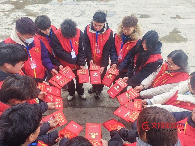 河南睢县凤栖湖景区:志愿服务暖人心 双向奔赴更温暖 微信图片_20260302150243_256_664.jpg