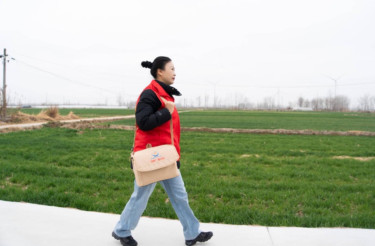 徐州睢宁：创新“背包服务”，解百姓身边难事