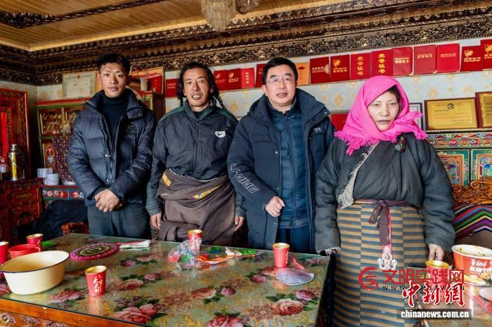 （全国两会）连玉明：“源”起三江源 建言生态保护与文明探源