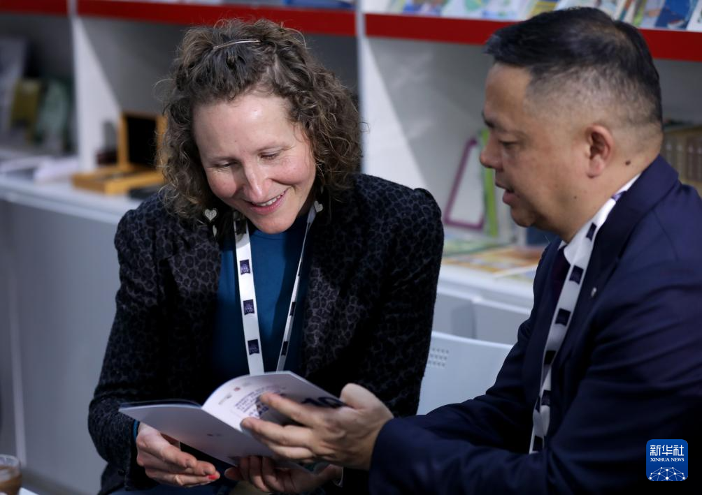 中国出版代表团亮相2026年伦敦书展