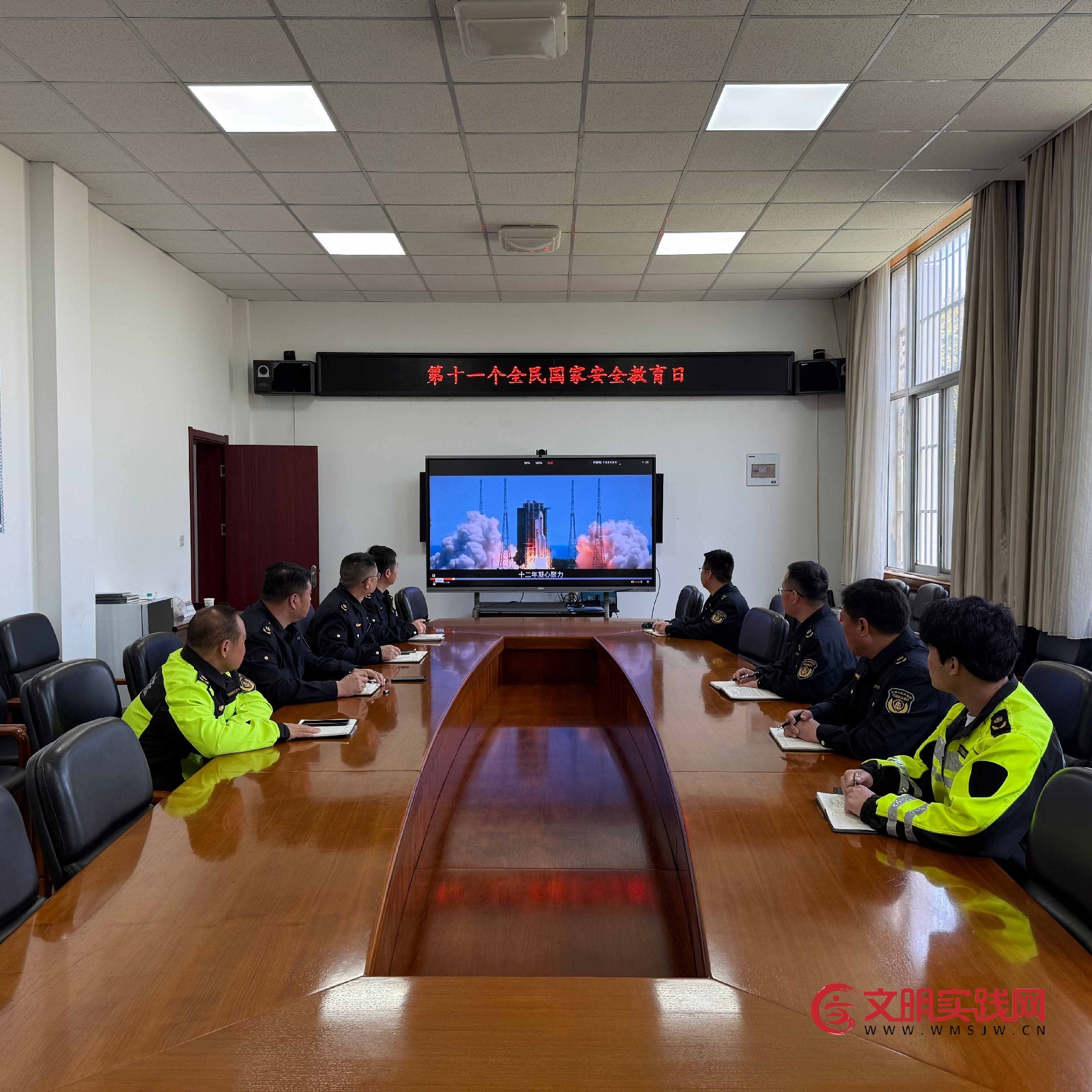 统筹发展和安全 护航“十五五”新征程——连徐支队第一大队开展全民国家安全教育日主题活动 统筹发展和安全 护航“十五五”新征程——连徐支队第一大队开展全民国家安全教育日主题活动