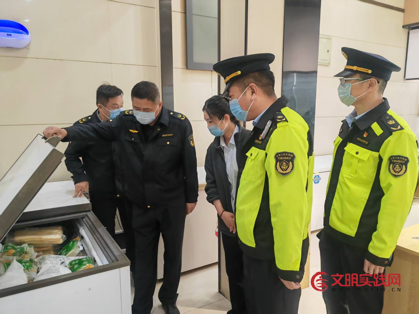 连徐支队第五大队：开展服务区食品安全联合监管专项行动 守护司乘“舌尖上的防线”