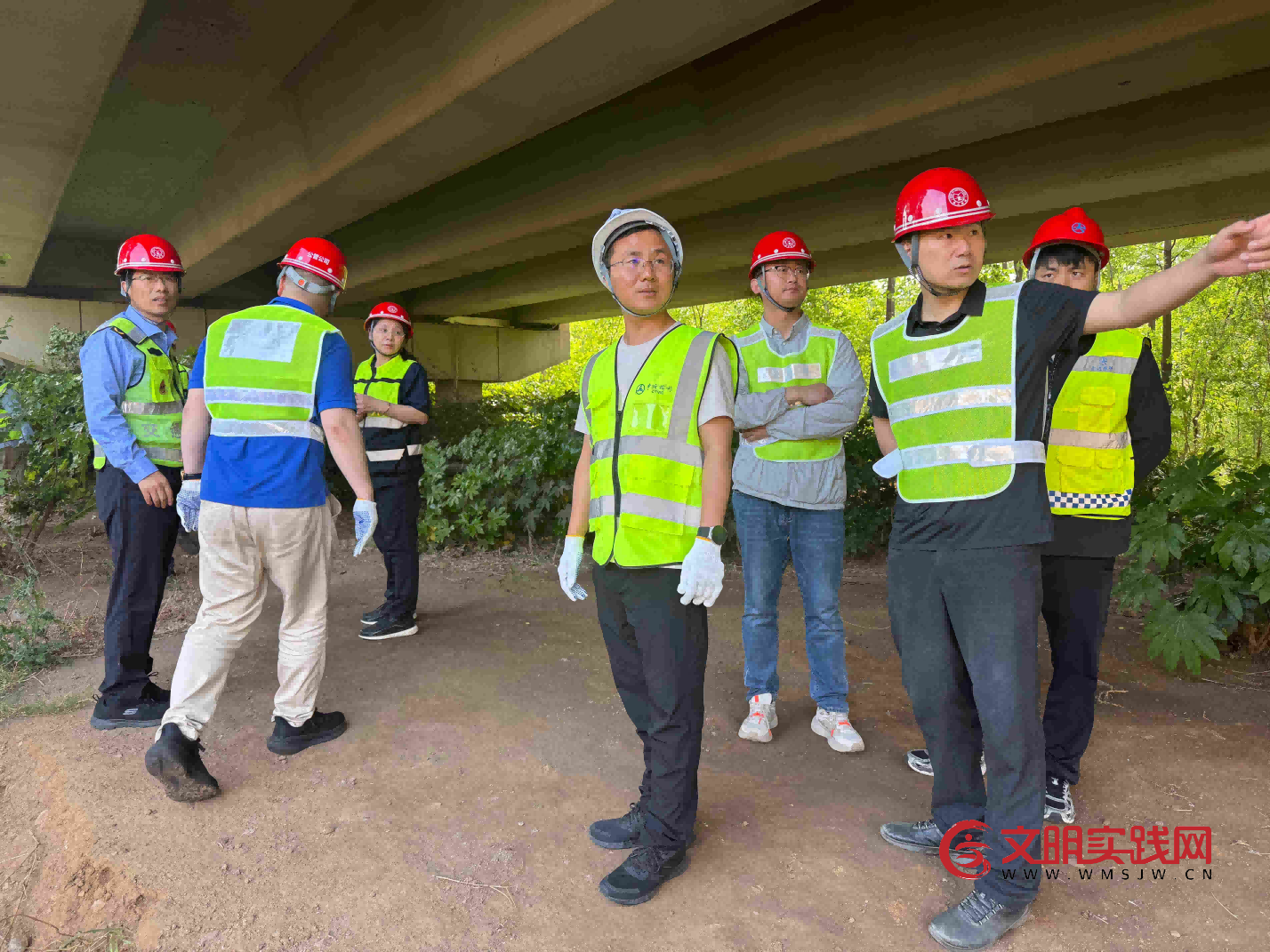 交通运输部技术帮扶组来连徐支队辖区高速公路开展汛期公路灾害风险排查技术指导