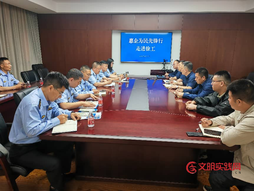 普法护航零距离 拧紧大件运输“安全阀” 普法护航零距离 拧紧大件运输“安全阀”