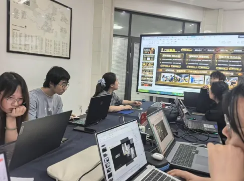 科技铸甲 智护逆行——江西服装学院“玄武纪元”团队以科创赋能消防防护升级 image.png