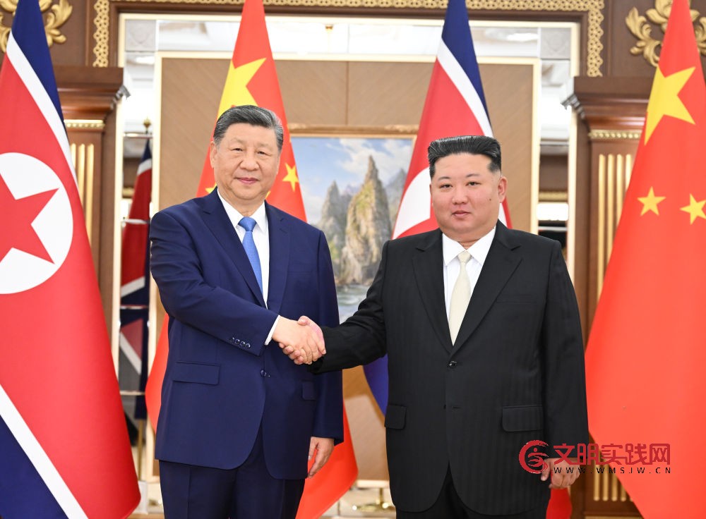 习近平同金正恩举行会谈 习近平同金正恩举行会谈