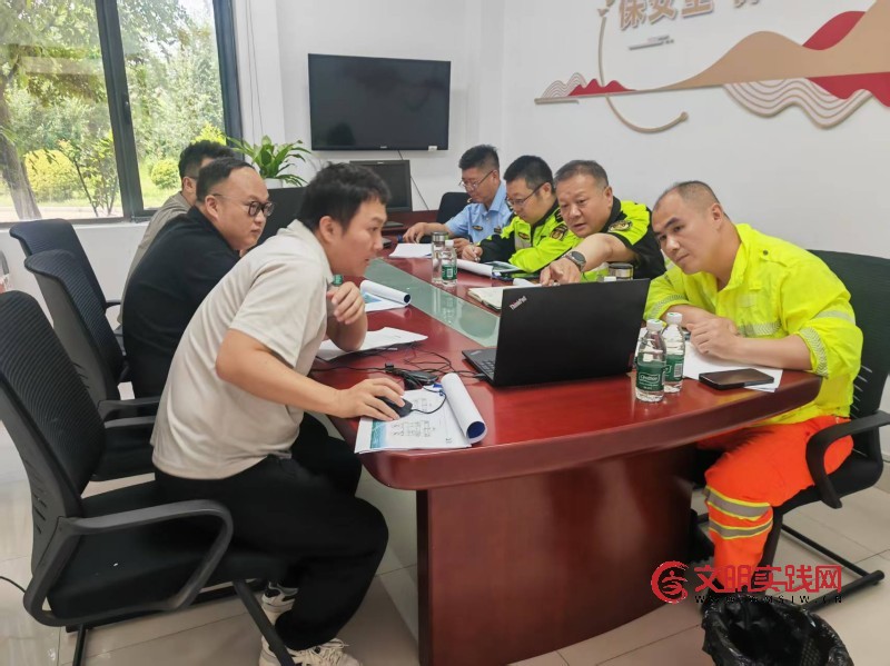连徐支队第五大队“开门纳谏+上门问需” 助力沛丰高速建设顺利推进 连徐支队第五大队“开门纳谏+上门问需” 助力沛丰高速建设顺利推进