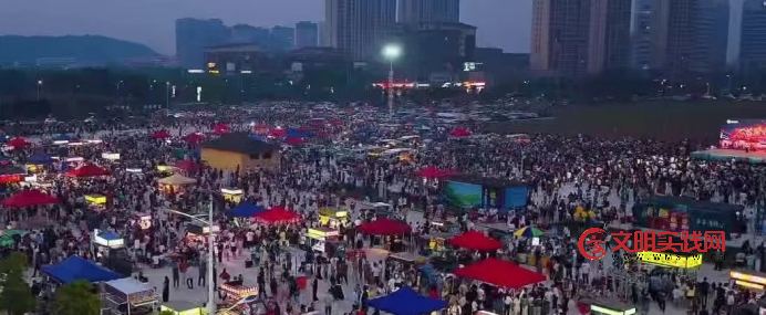 烟火耀石首,夜经济点亮大民生 image.png
